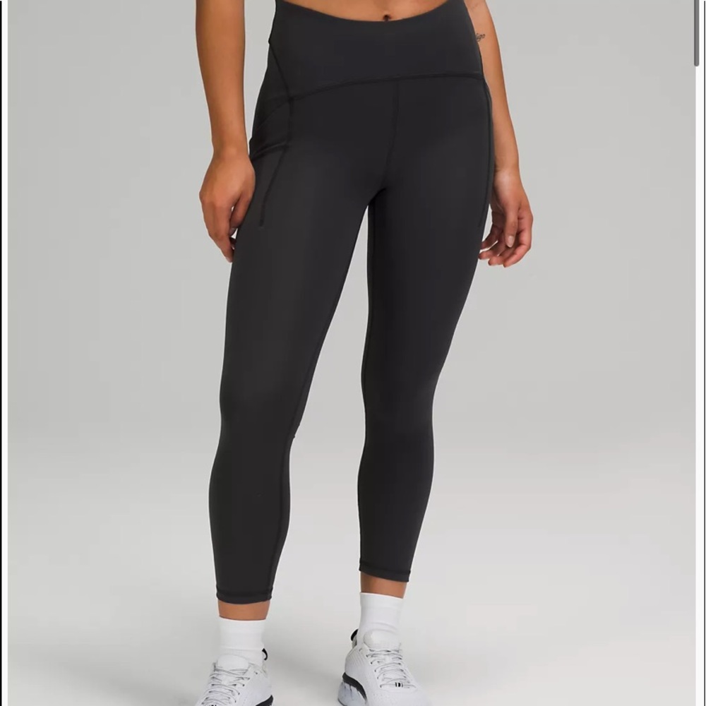 NWT lululemon Power Thru HR Crop